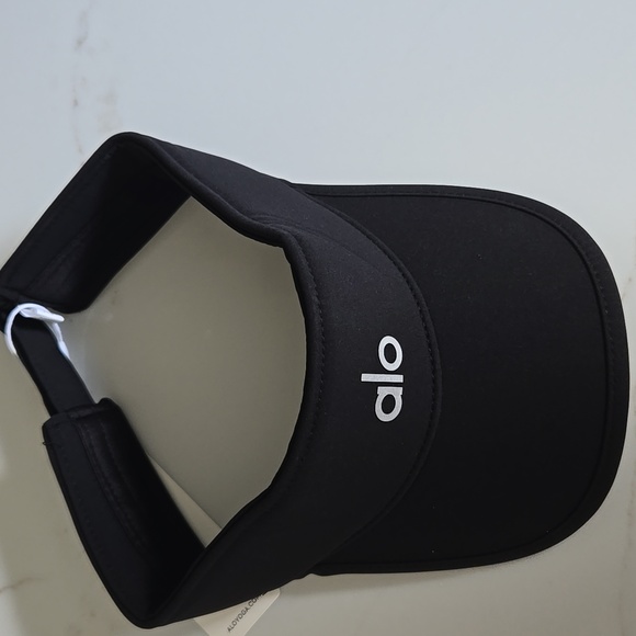 ALO Yoga Black Sports Visor - Picture 4 of 10